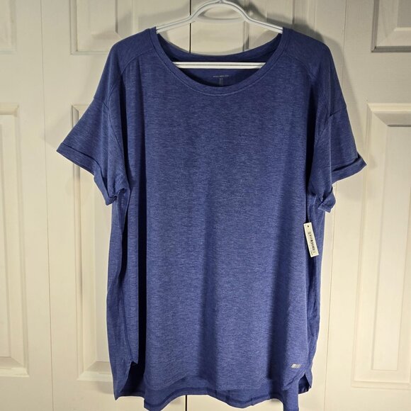 NWT Amazon Essentials Blue Women's Relaxed-Fit Crewneck T-Shirt - Size XLarge - Picture 1 of 6